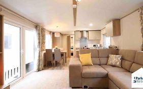 Rohannah Static Caravan Fantastic Family And Friends Holiday